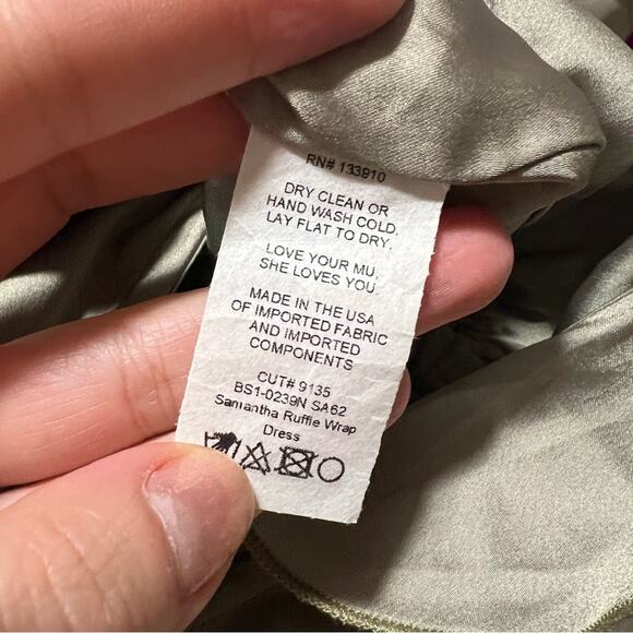 Show Me Your Mumu SMYM Samantha Ruffle Wrap Dress in Moss green NEW SMALL - Picture 5 of 6